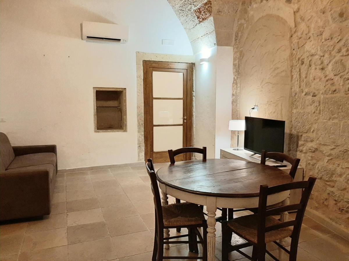 Appartement Dimora Salentina Via Scarambone Lecce Extérieur photo