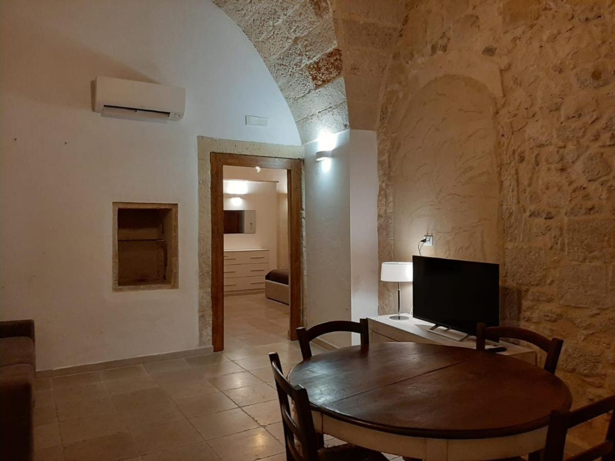 Appartement Dimora Salentina Via Scarambone Lecce Extérieur photo